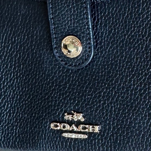 Like New COACH black crossbody* clutch/wallet option , CB2310 - Picture 3 of 8